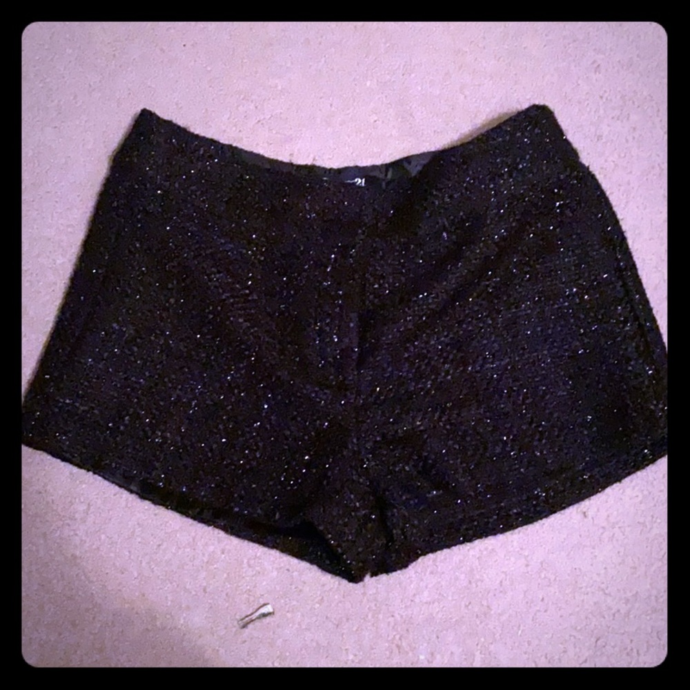 Forever 21 sparkle shorts 🩳